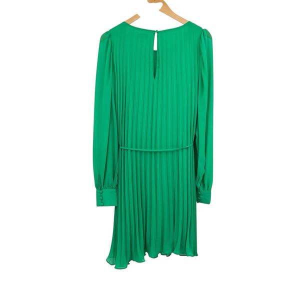 Torrid NWT Kelly Green Chiffon Accordion Pleated Long Sleeve A-line Mini Dress - Picture 13 of 16